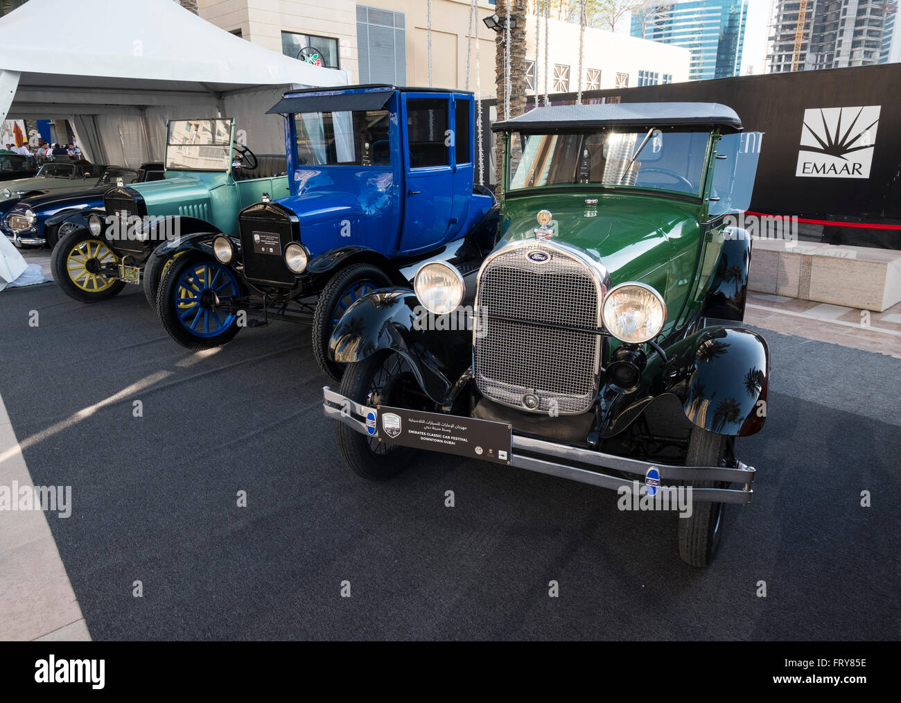 Dubai, Vereinigte Arabische Emirate. 24. März 2016. Modell T und A Fords auf Anzeige am Eröffnungstag 2016 Emirates Oldtimer-Festival in Downtown Dubai Credit: Iain Masterton/Alamy Live News Stockfoto
