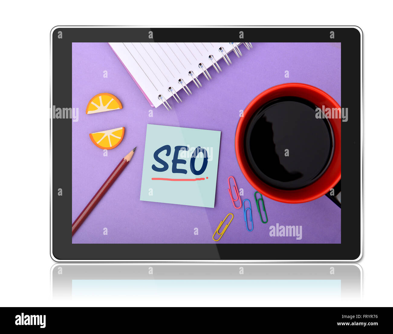 SEO-Konzeption in smart Tablet-PC. Stockfoto