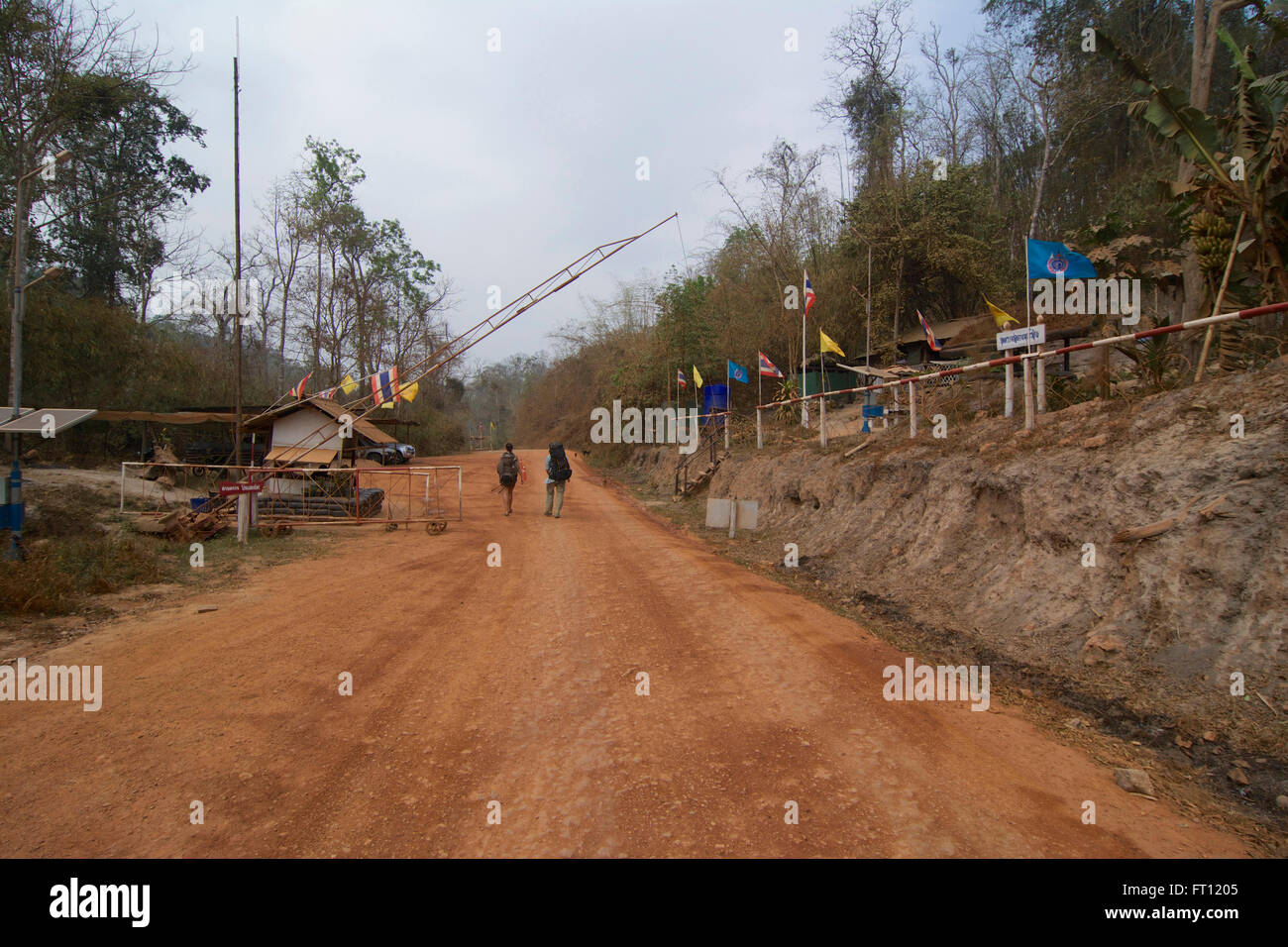 Einsamer Grenzübergang Dawei, Tavoy nach Kanchanaburi in Taninthari, Tenasserim-Division, Myanmar, Burma, Thailand, Asien Stockfoto