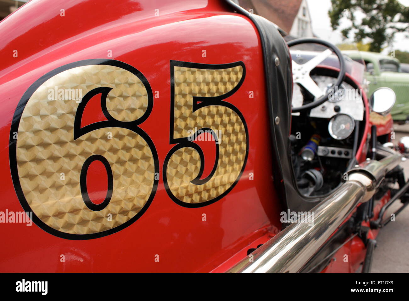 Nummer 65 auf einen Hotrod-Rennwagen Stockfoto