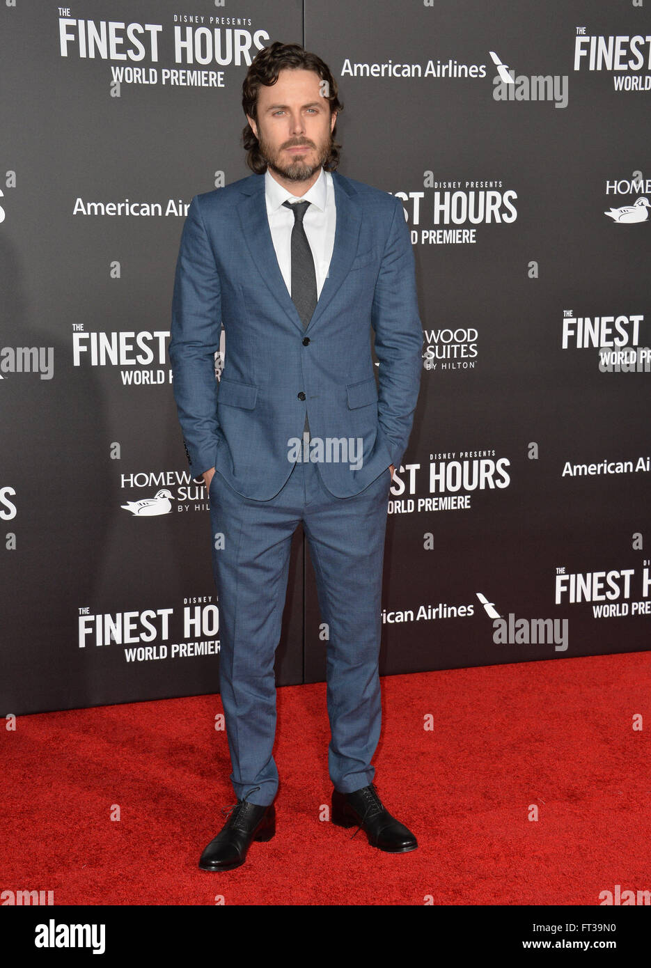 LOS ANGELES, CA - 25. Januar 2016: Schauspieler Casey Affleck bei der Premiere seines Films "The Sternstunden" am TCL Chinese Theatre in Hollywood. Stockfoto