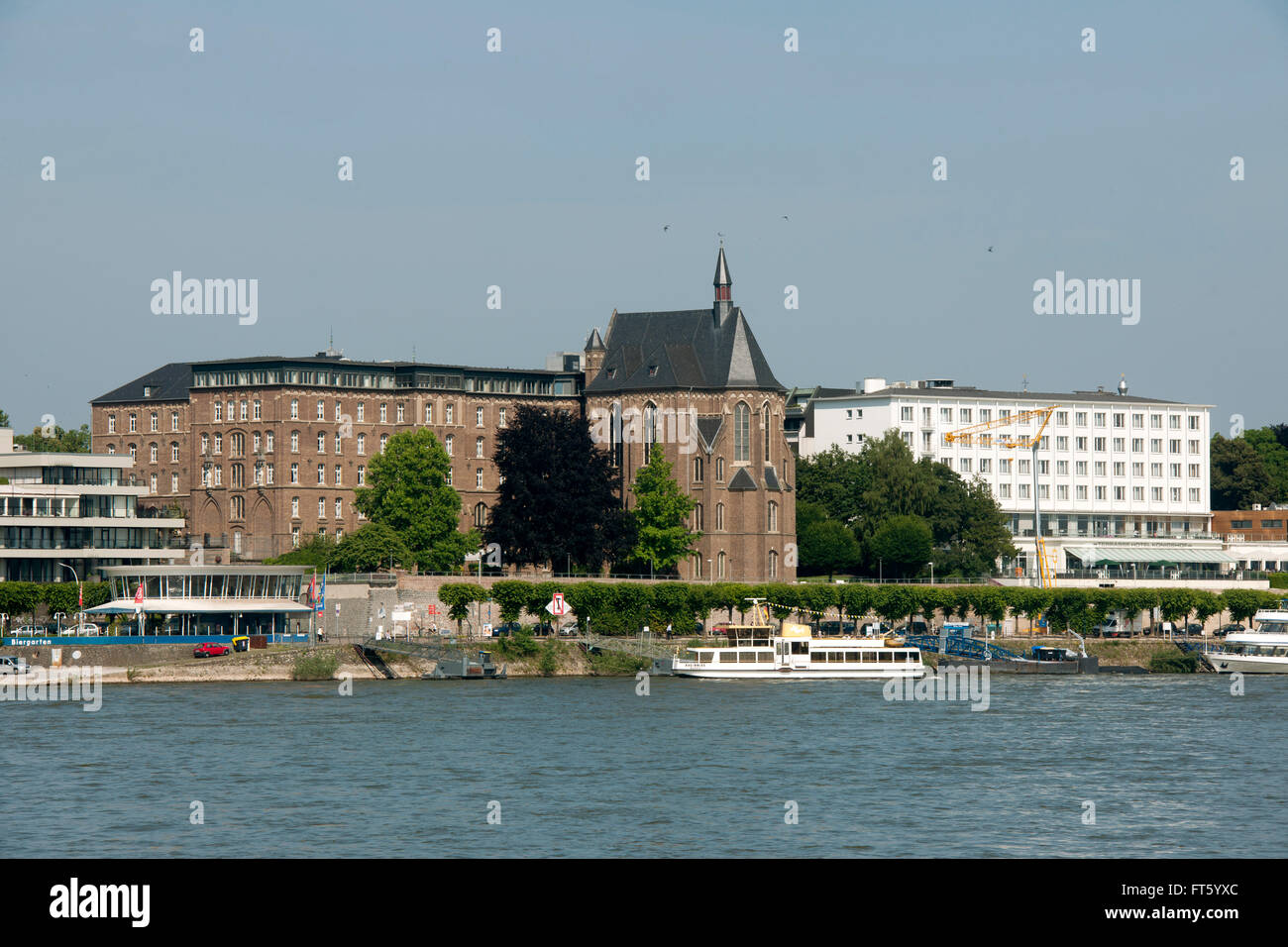 Deutschland, Nordrhein-Westfalen, Bonn, Panorama Mit Blick Auf Das Collegium Albertinum. Es ist Das Theologenkonvikt des Erzbist Stockfoto
