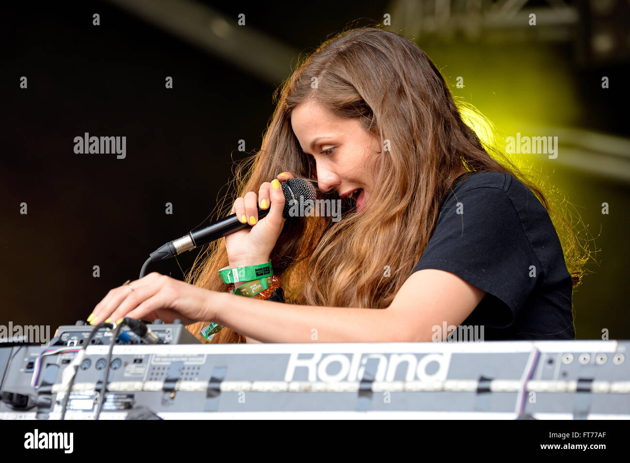 BARCELONA - 13 JUN: Jessy Lanza (kanadische elektronische Songwriter, Produzent und Sänger) Auftritt beim Sonar Festival. Stockfoto