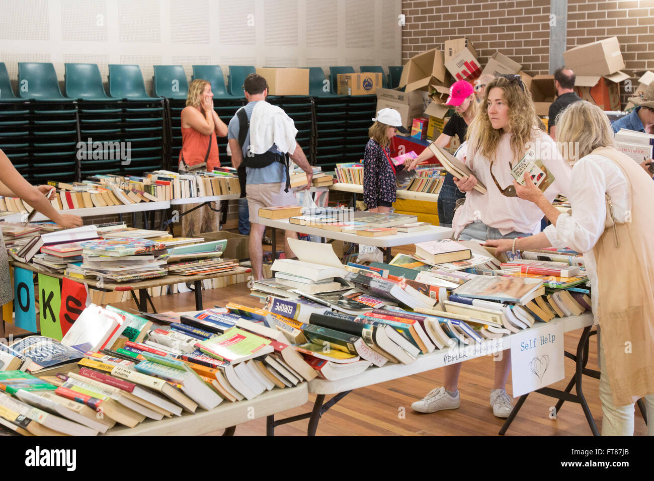 gebrauchte Namenstag Bücher zum Verkauf an einer Grundschule fair in Sydney, Australien Stockfoto