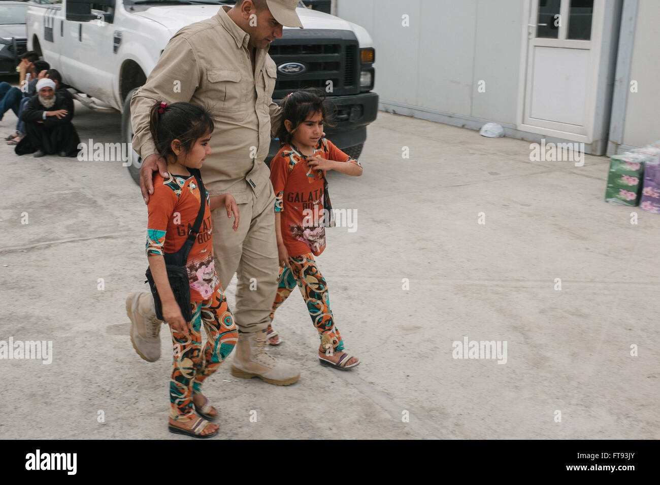Flüchtlinge in Irakisch-Kurdistan Lager - 14.03.2016 - Irak / Irakisch-Kurdistan - Hunderte von Bettlern Flüchtlingen, vor allem Kinder sind Stockfoto