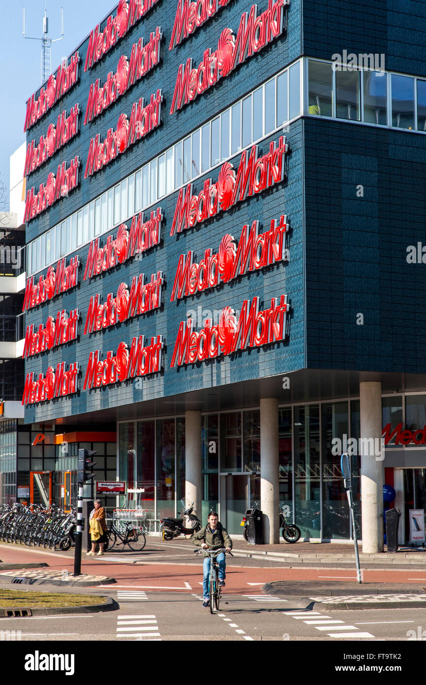 Niederlassung der deutschen Elektronik-Händler Media Markt in Eindhoven, Niederlande, Stockfoto