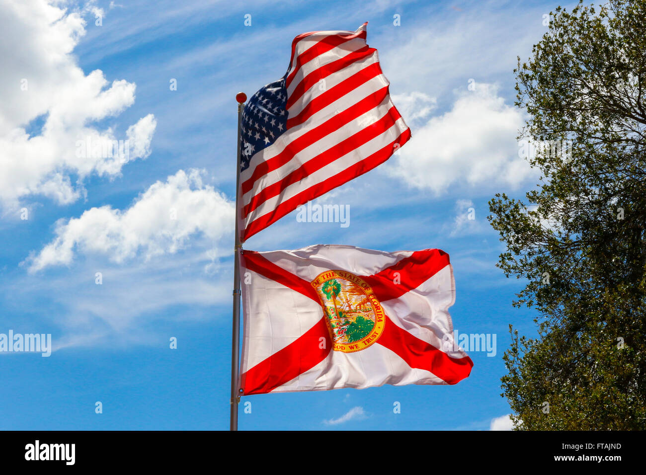 Stars And Stripes, amerikanischen Nationalflagge und die Flagge des Staates Florida. Stockfoto