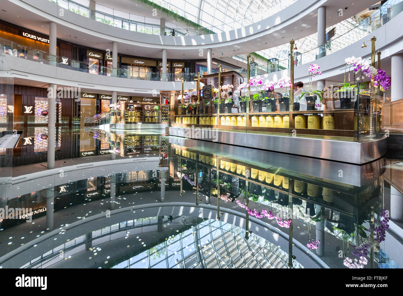 Shoppes at Marina Bay Sands in Singapur Stockfoto