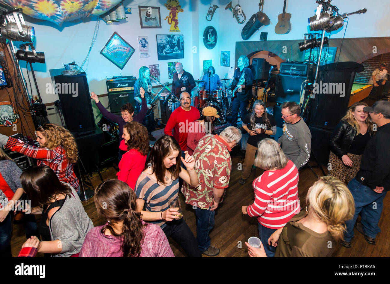 & Rock'n'Roll band Hairitage Musik in der Taverne Victoria; Salida; Colorado; USA Stockfoto