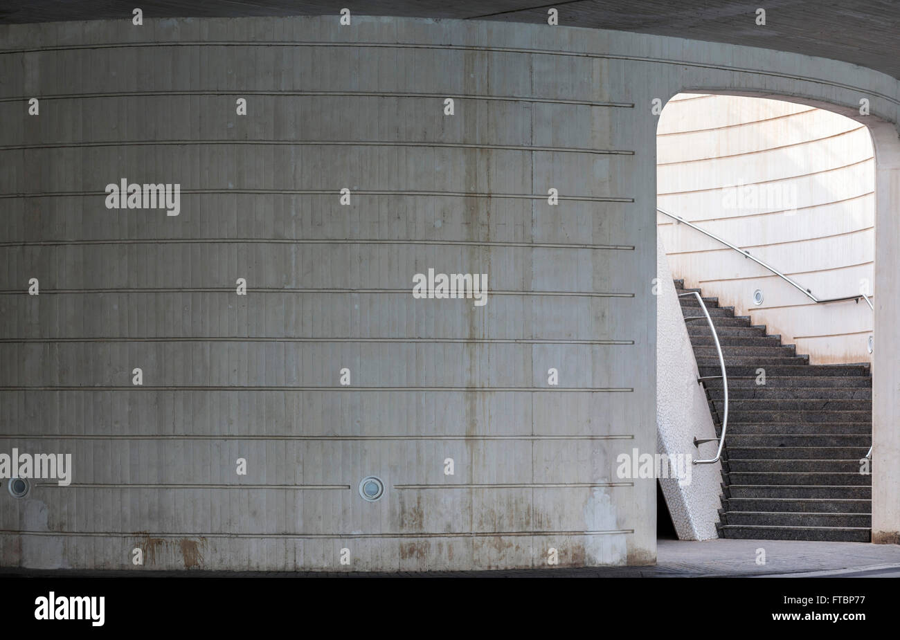Detail Treppe innen Ciutat Effizienzgewinne Kunst, Valencia, Spanien. Stockfoto