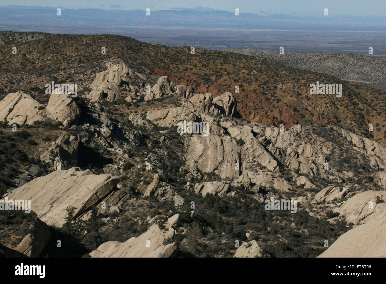 Berg des Teufels Punchbowl natürlichen Bereich County Los Angeles San Andres Schuld Fraktur Canyon bluff Punchbowl und Pinyon-Fehler Stockfoto