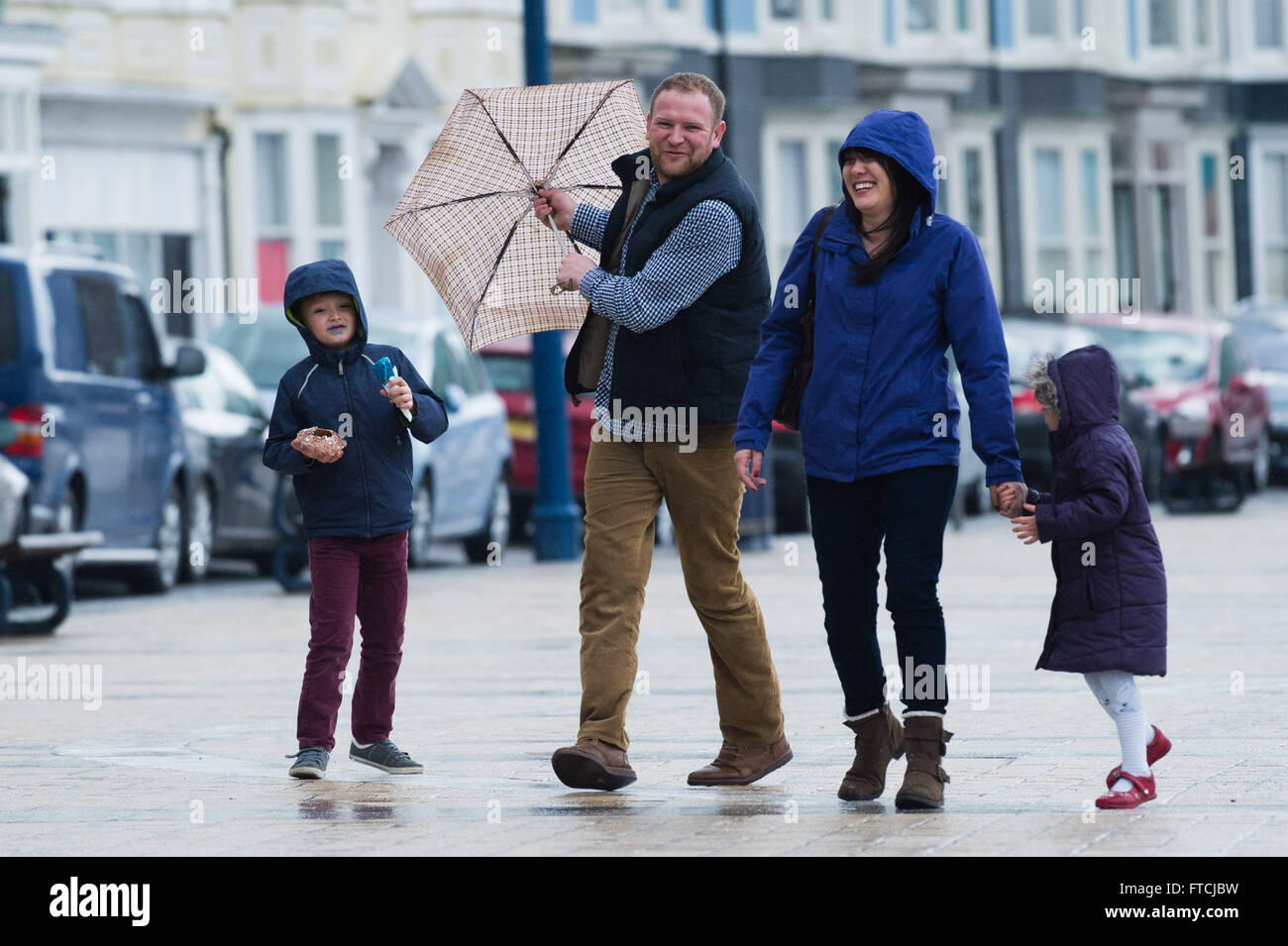Aberystwyth Wales UK, Ostern Sonntag, 27. März 2016 UK Wetter die