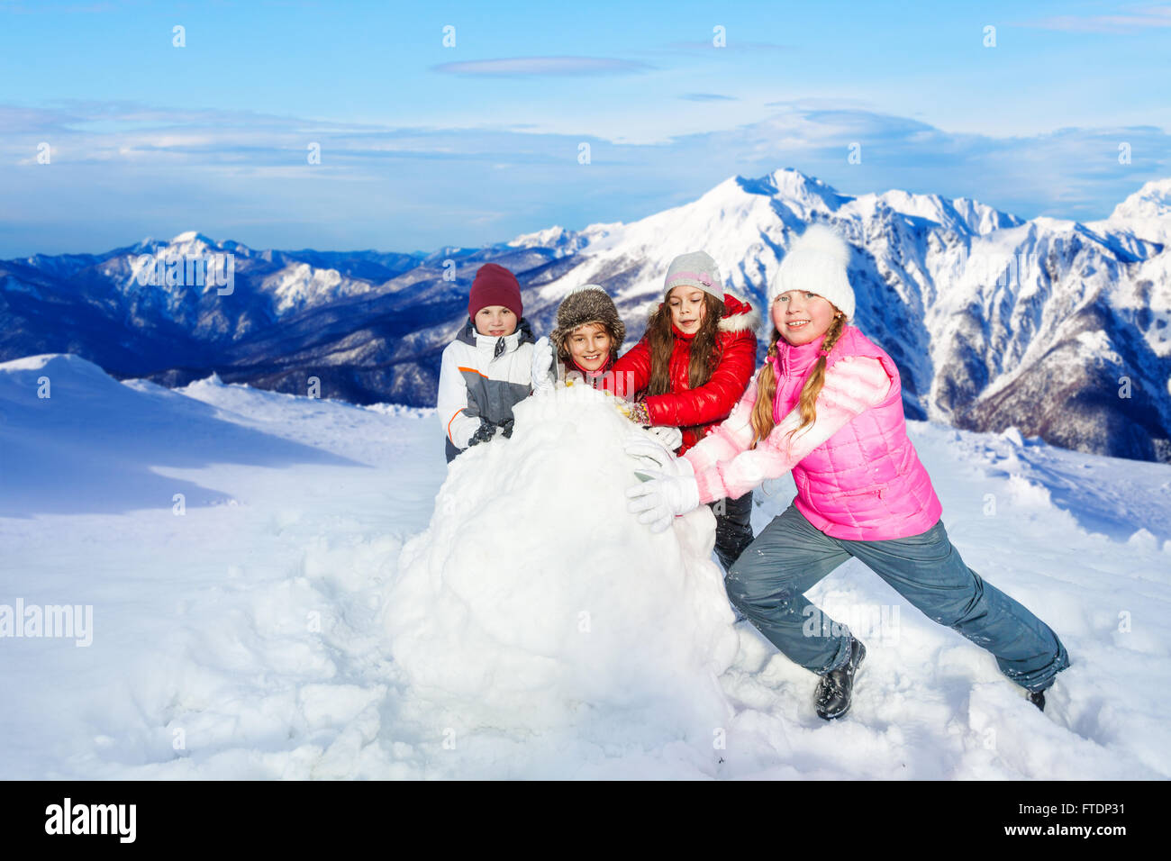 Großer schneeball Stockfotos und bilder Kaufen Alamy