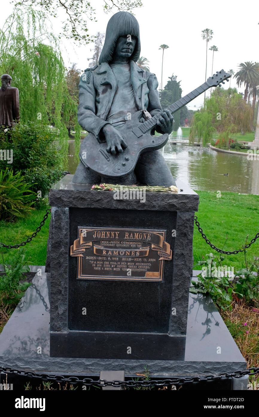 Letzte Ruhestätte von Johnny Ramone von den Ramones, Hollywood Forever Cemetery in Los Angeles, Kalifornien Stockfoto
