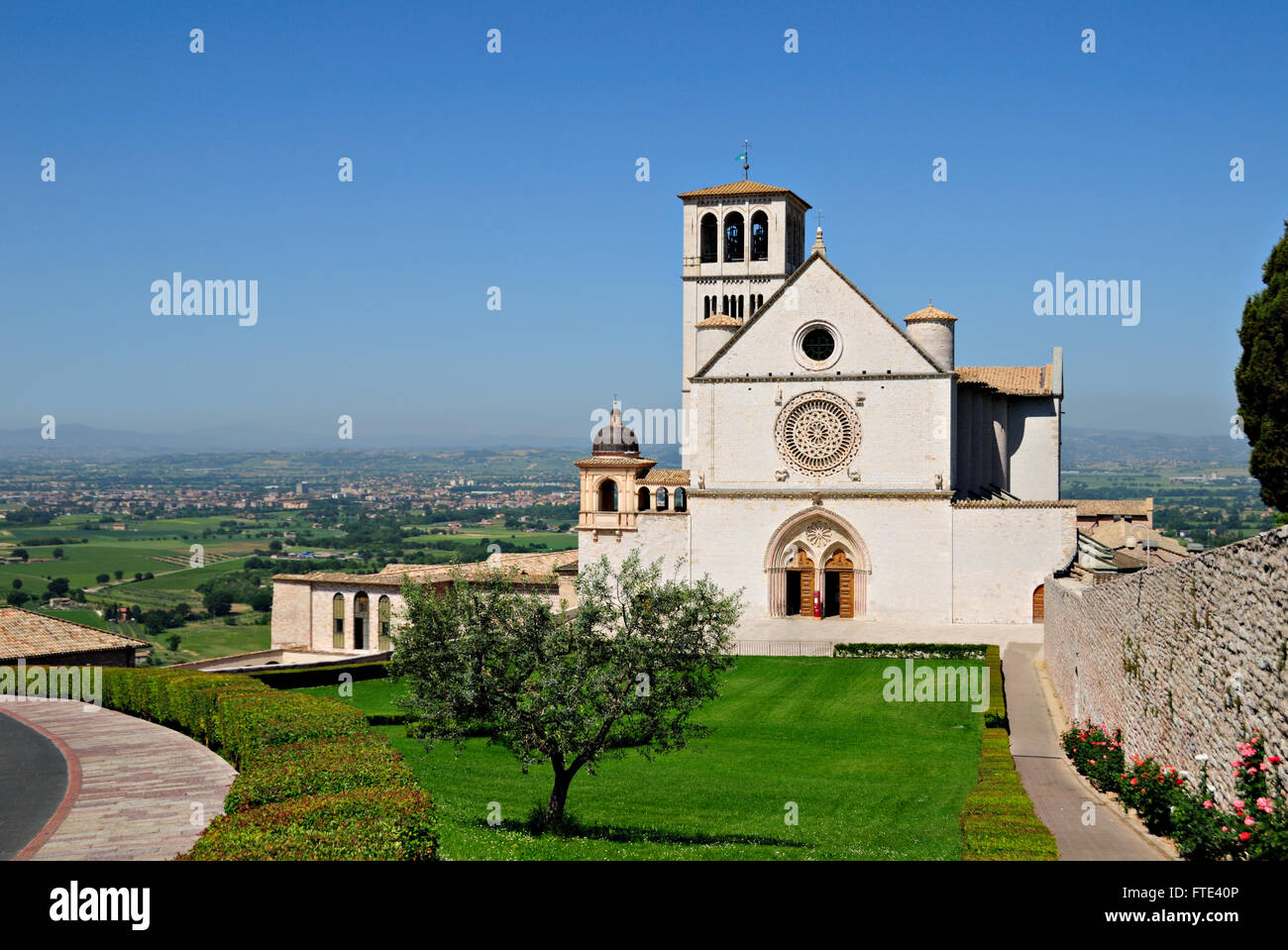 Basilika des Heiligen Franziskus (Papale Basilica di San Francesco) in Assisi, Italien. Stockfoto