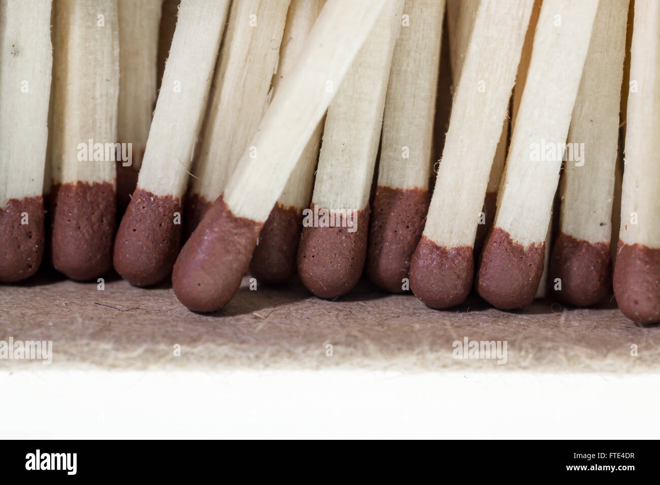 Makro in der Nähe leitete Bild des gemeinsamen braun Spiele für Leuchtgas, Zigaretten oder Kerzen verwendet. Stockfoto