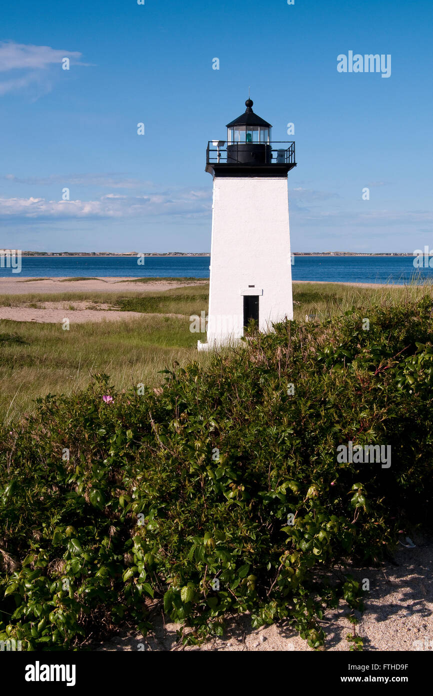 Lange Point Lighthouse blickt auf Provincetown Hafen an der Spitze von Cape Cod an einem warmen Sommernachmittag. Stockfoto