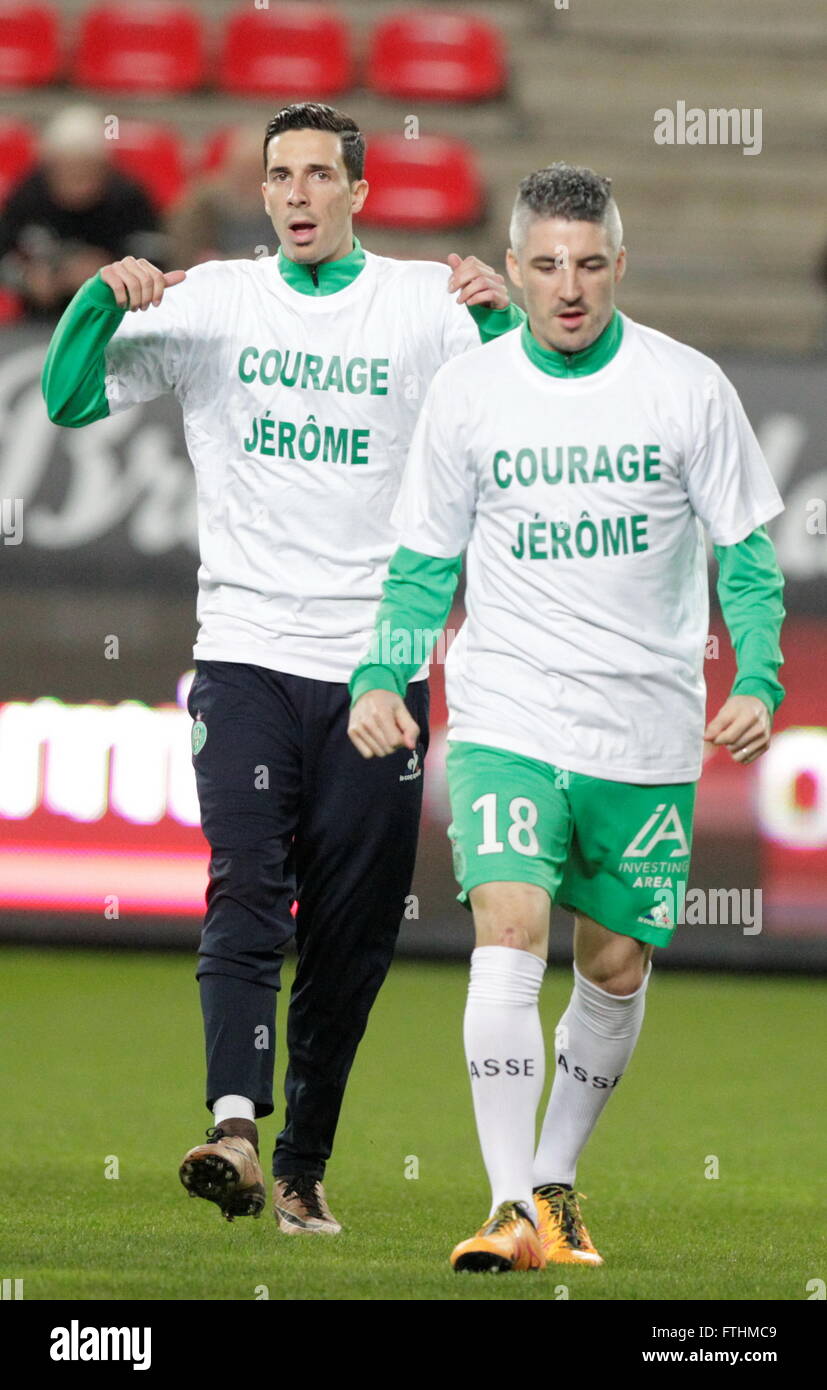 Rennes - 4 Februar: Vincent Pajot und Cyril Lemoine AS Saint-Étienne, Echauffement während des Spiels zwischen Stade Rennais Stockfoto