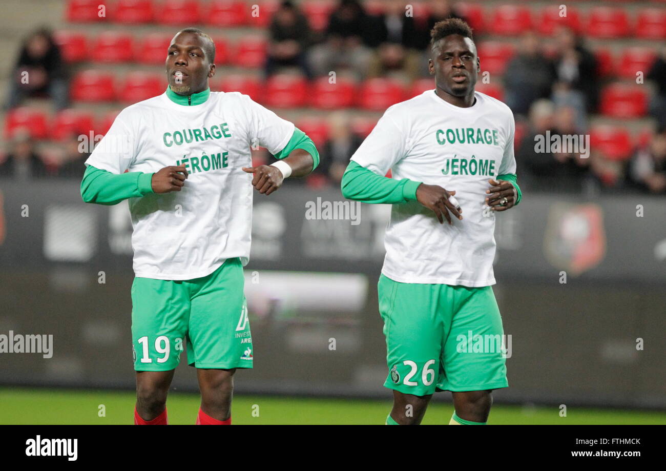 Rennes - Februar 4: Moustapha Bayal Sall und Florentin Pogba AS Saint-Étienne, Echauffement während des Spiels zwischen Stockfoto