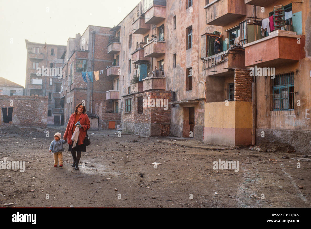 Low-Rise Einfamilienhäuser Block, Durrez, Albanien, 1990 Stockfoto