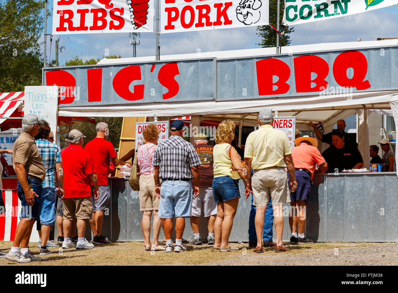 Warteschlange bei einem Fast-Food Grill stand auf Arcadia Rodeo, Florida, Amerika Stockfoto