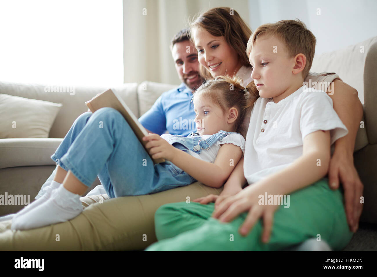 Stillen lesen Stockfoto