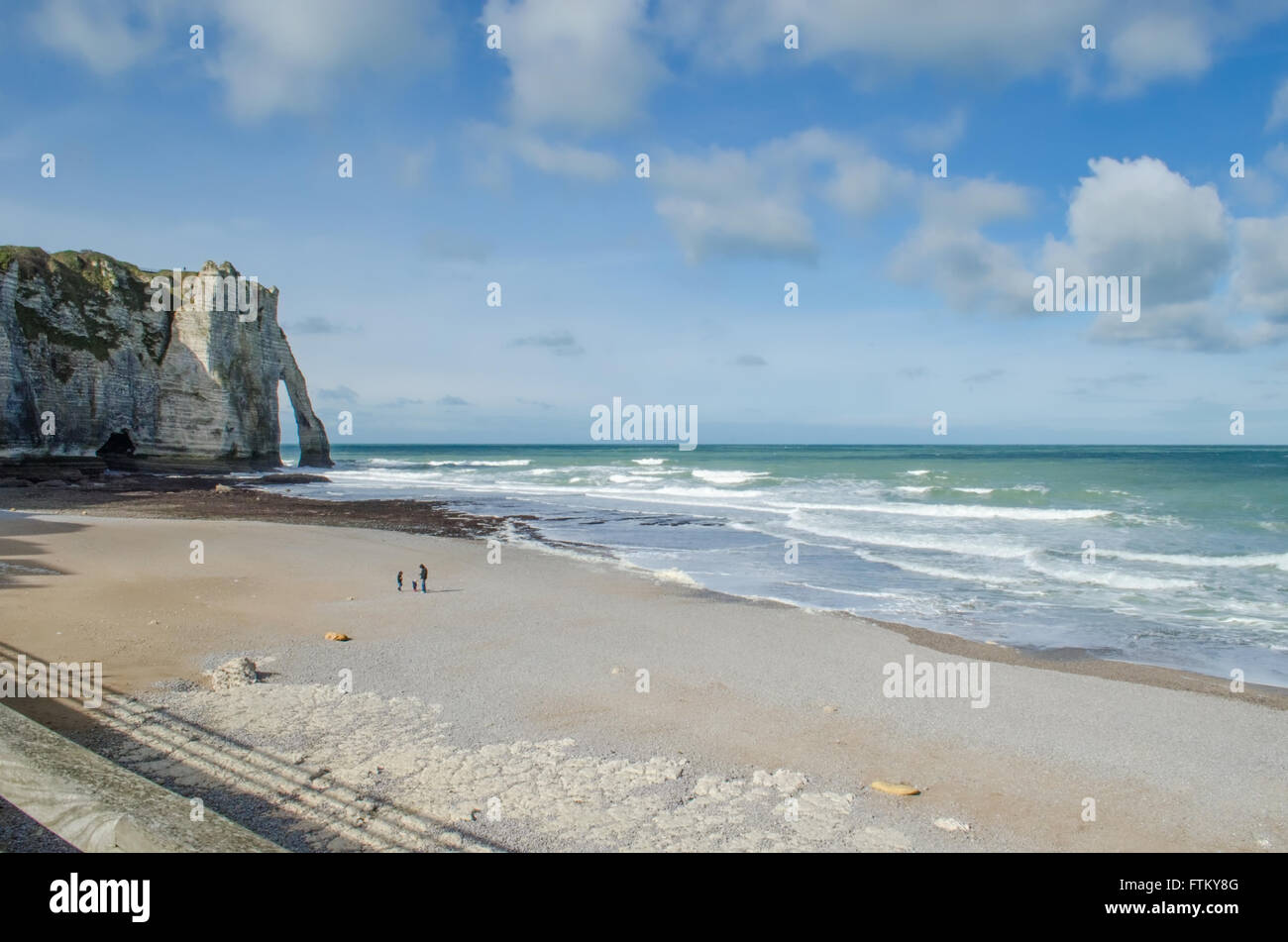 Eine Familie am Strand Stockfoto