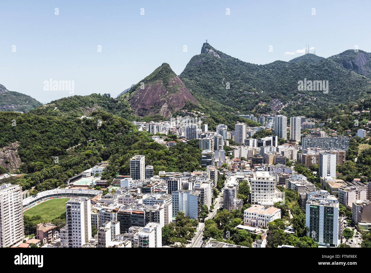 Ansicht von Gebäuden und Feld Fluminense verließ die Orange Nachbarschaft - Südseite Stockfoto