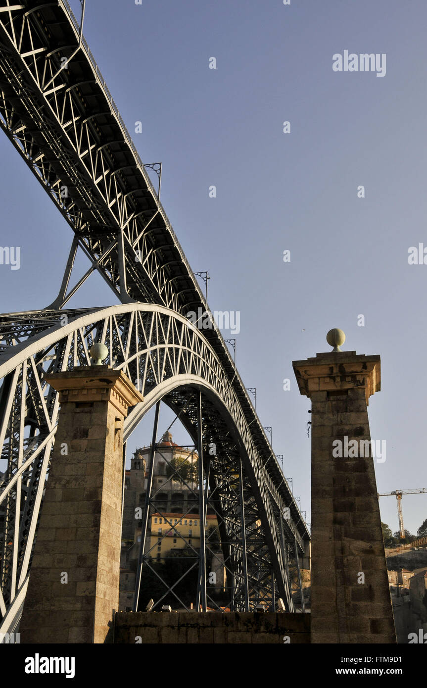 Metalica Dom Luis Brücke über den Fluss Douro Stockfoto