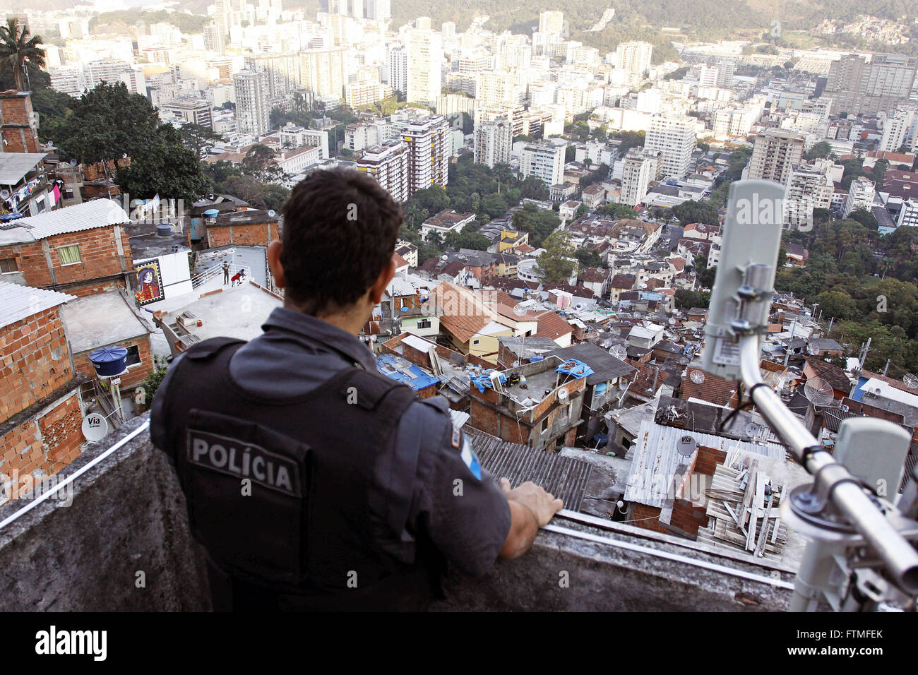 Polizeiarbeit UPP - Einheit Befriedung Polizei in Favela Santa Marta in Morro Dona Marta Stockfoto