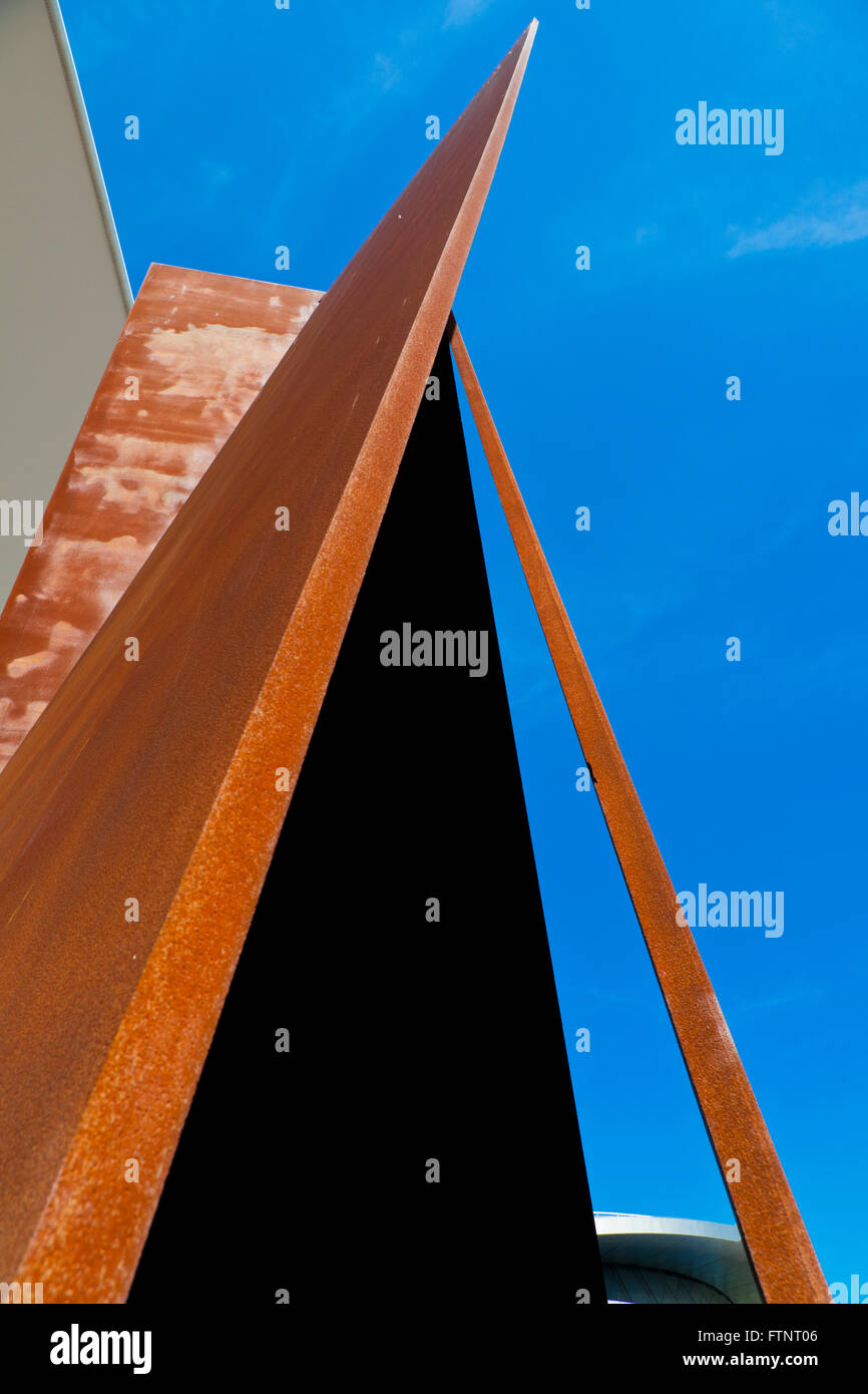 Skulptur außerhalb des Stedelijk Museum, Amsterdam, Niederlande Stockfoto