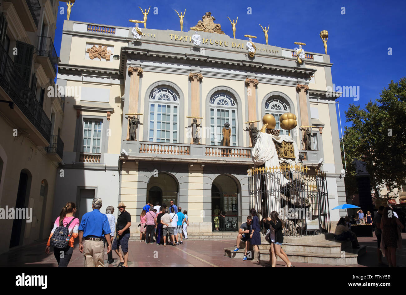 Das surreale äußere von Dalí Theater-Museum in Figueres, Katalonien, Spanien, Europa Stockfoto