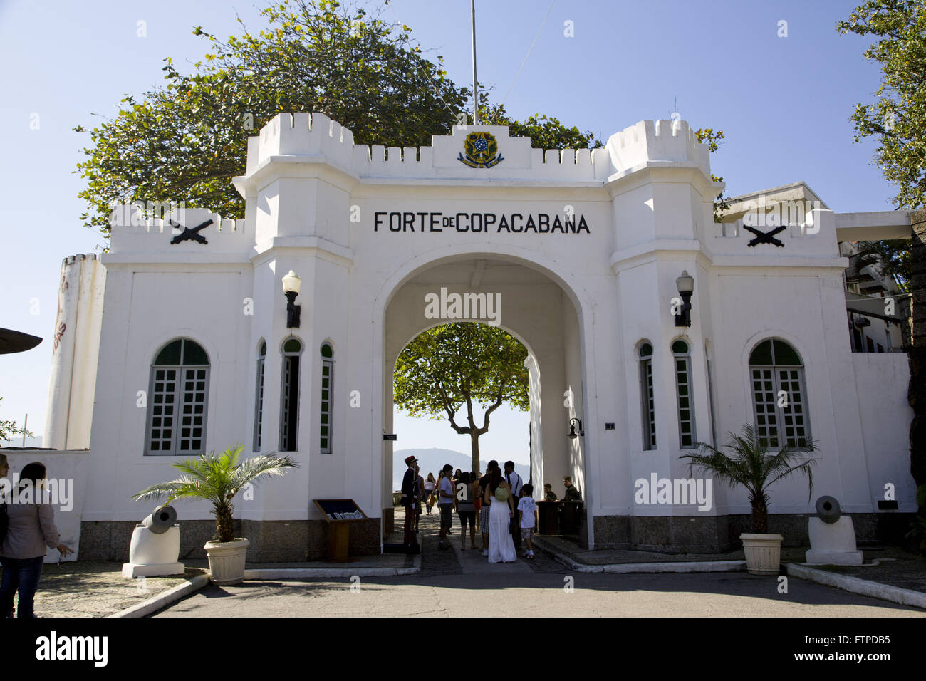 Tor der Wappen der Armee History Museum und die Festung von Copacabana Stockfoto