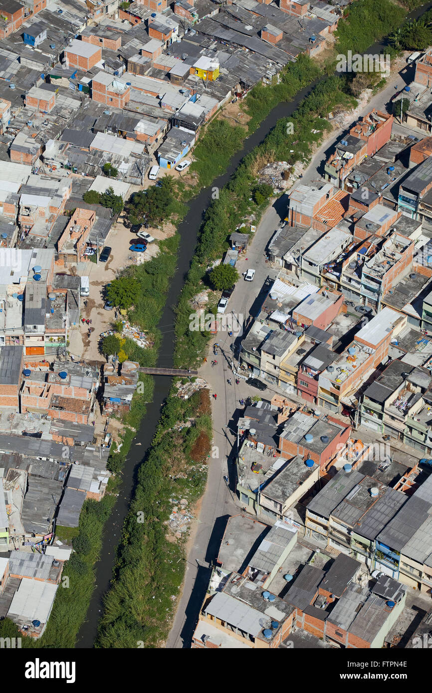 Luftaufnahme des Baches Rico mit direkten Avenue C - Bund Nachbarschaft der Stadt Osasco Stockfoto