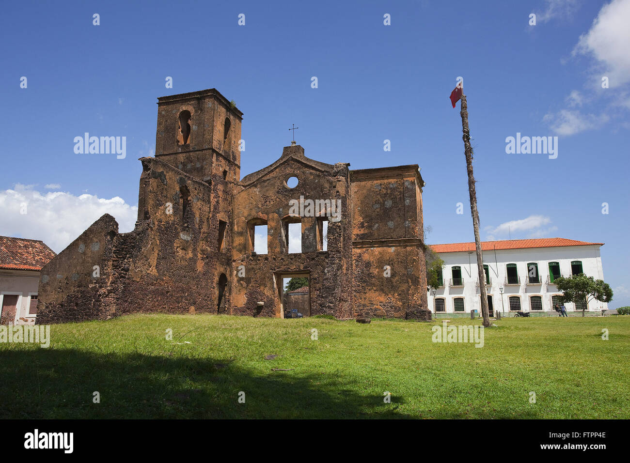 Ruinen der Kirche Sao Matias - Bau des neunzehnten Jahrhunderts Mauerwerk Stockfoto