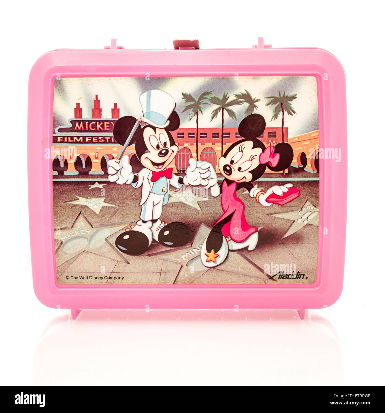 Winneconne, Wisconsin - 29. März 2016: Kunststoff Lunch-Box aus dem Jahr 1980 ist featuring Mickey und Minnie Mouse von Disney Stockfoto
