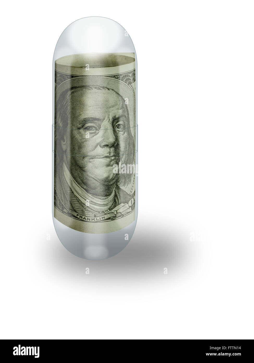 Eine Gelatinekapsel enthält eine gerollte hundert-Dollar-Rechnung, die hohe Kosten des Gesundheitswesens darstellt. Stockfoto