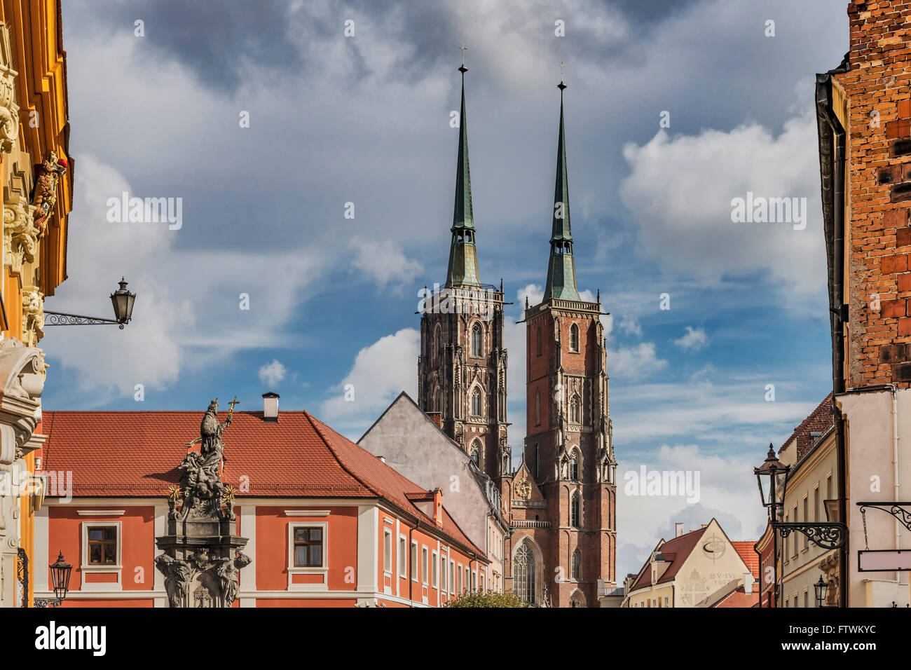 Der Breslauer Dom befindet sich auf der Dominsel (Ostrow Tumski), Wroclaw, untere Woiwodschaft Schlesien, Polen, Europa Stockfoto