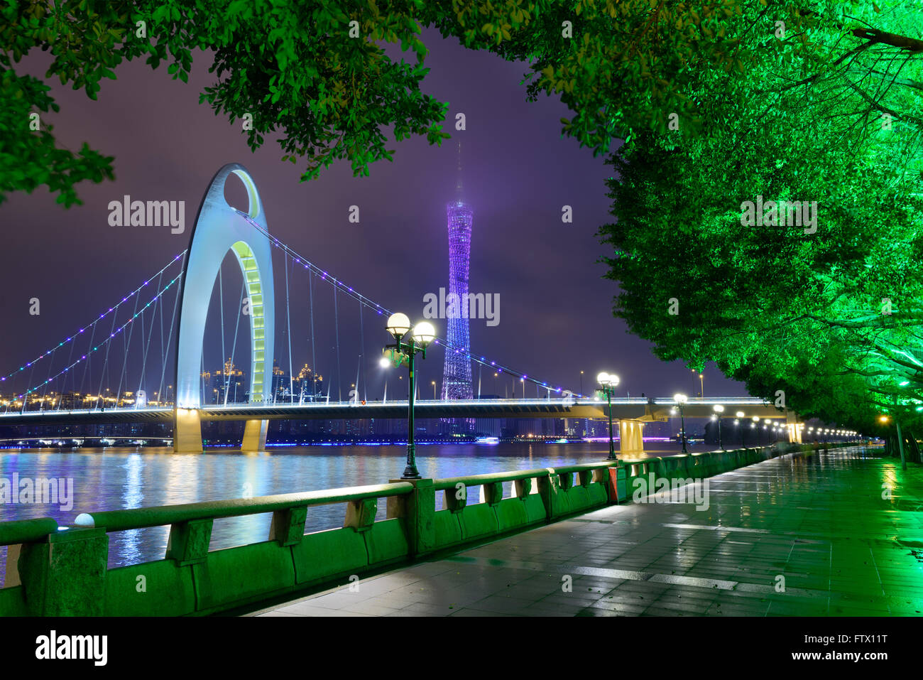Guangzhou, China Fluss Skyline. Stockfoto