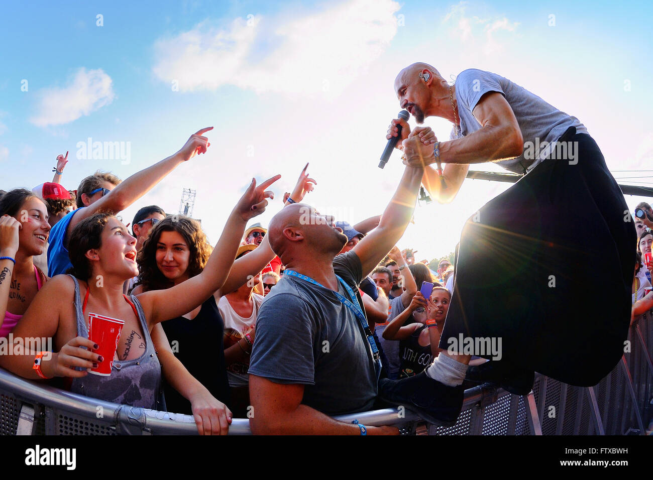 BENICASSIM, Spanien - 17 Juli: James (britische Rock-Band aus Manchester) Auftritt beim FIB Festival. Stockfoto