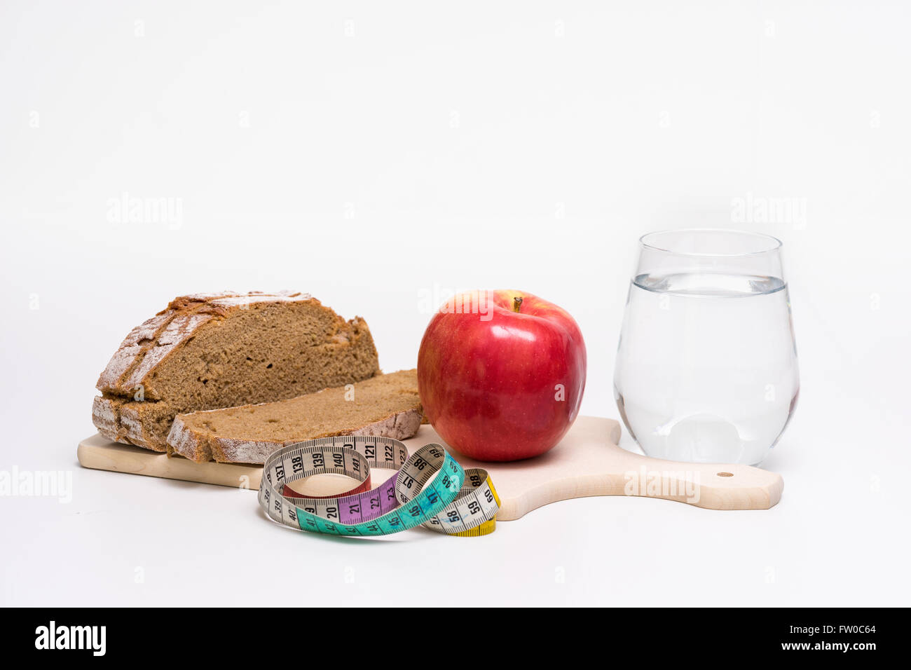 Diät-Mahlzeit weißer Hintergrund Stockfoto