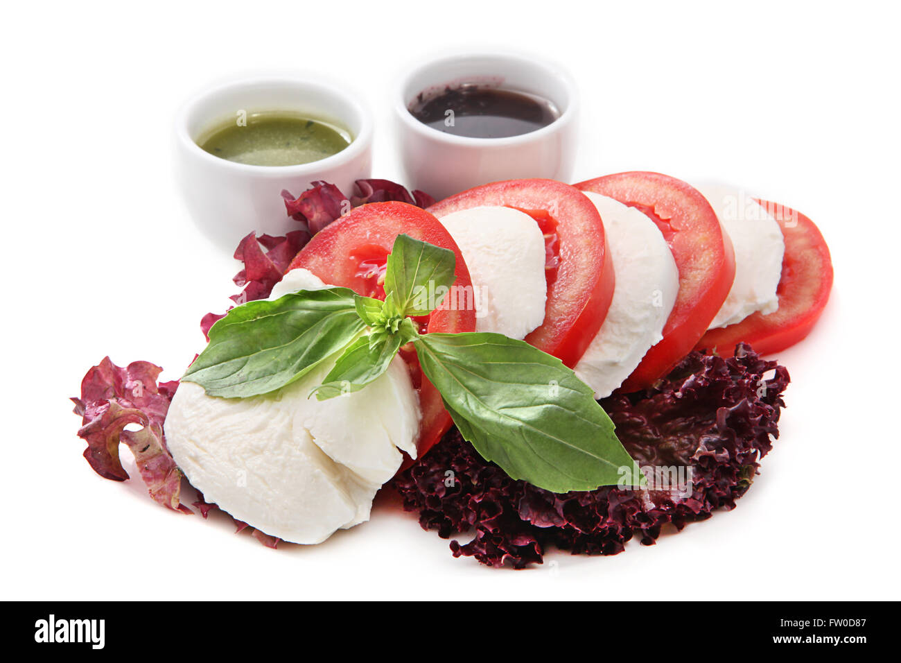 Salat Caprese weißen Hintergrund Stockfoto
