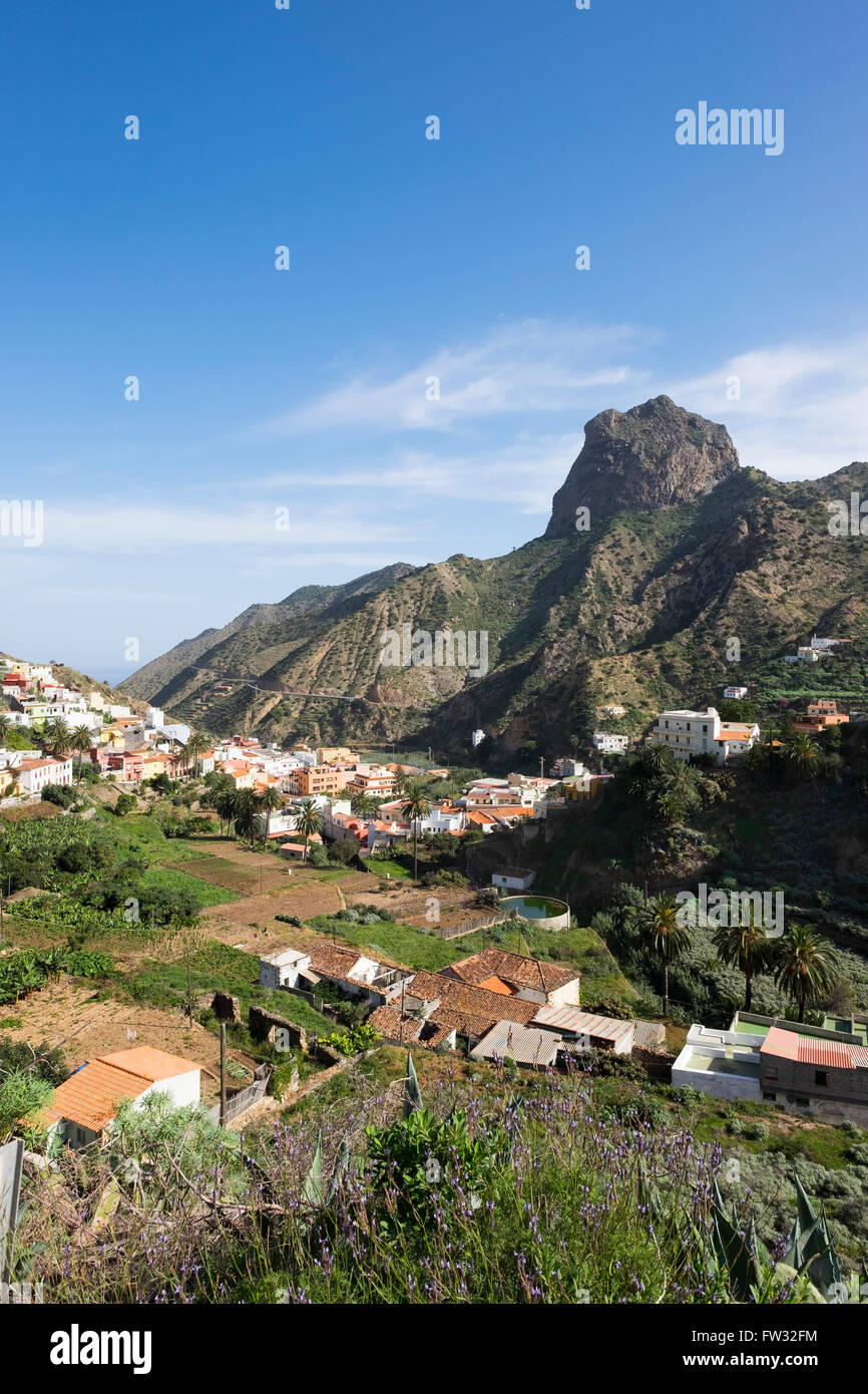 Vallehermoso mit Roque Cano, La Gomera, Kanarische Inseln, Spanien Stockfoto