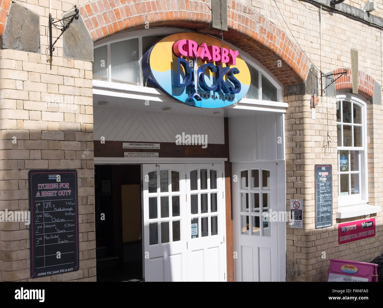 Mürrisch Dicks-Bar und Restaurant in Bideford, Devon, UK Stockfoto