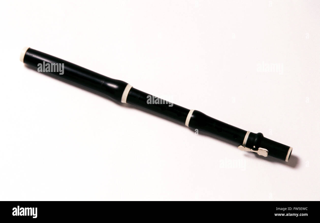 INST-HOLZBLÄSER - FLUTE - PICCOLO - Barockkopie I.H. Rottenburg von R. Tutz, Innsbruck Stockfoto