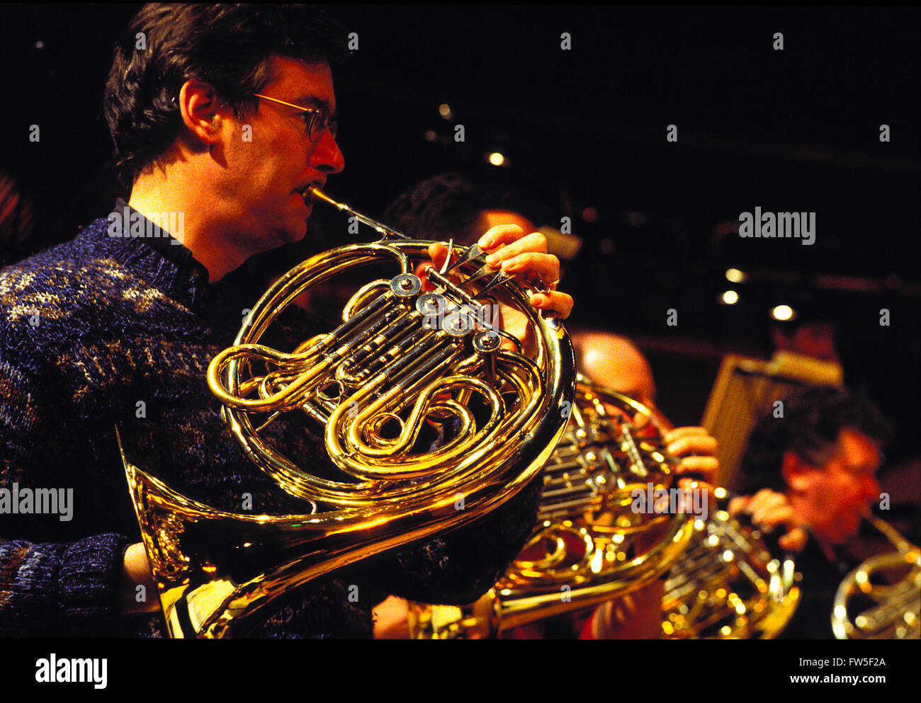 Horn orchestra Fotos und Bildmaterial in hoher Auflösung Alamy