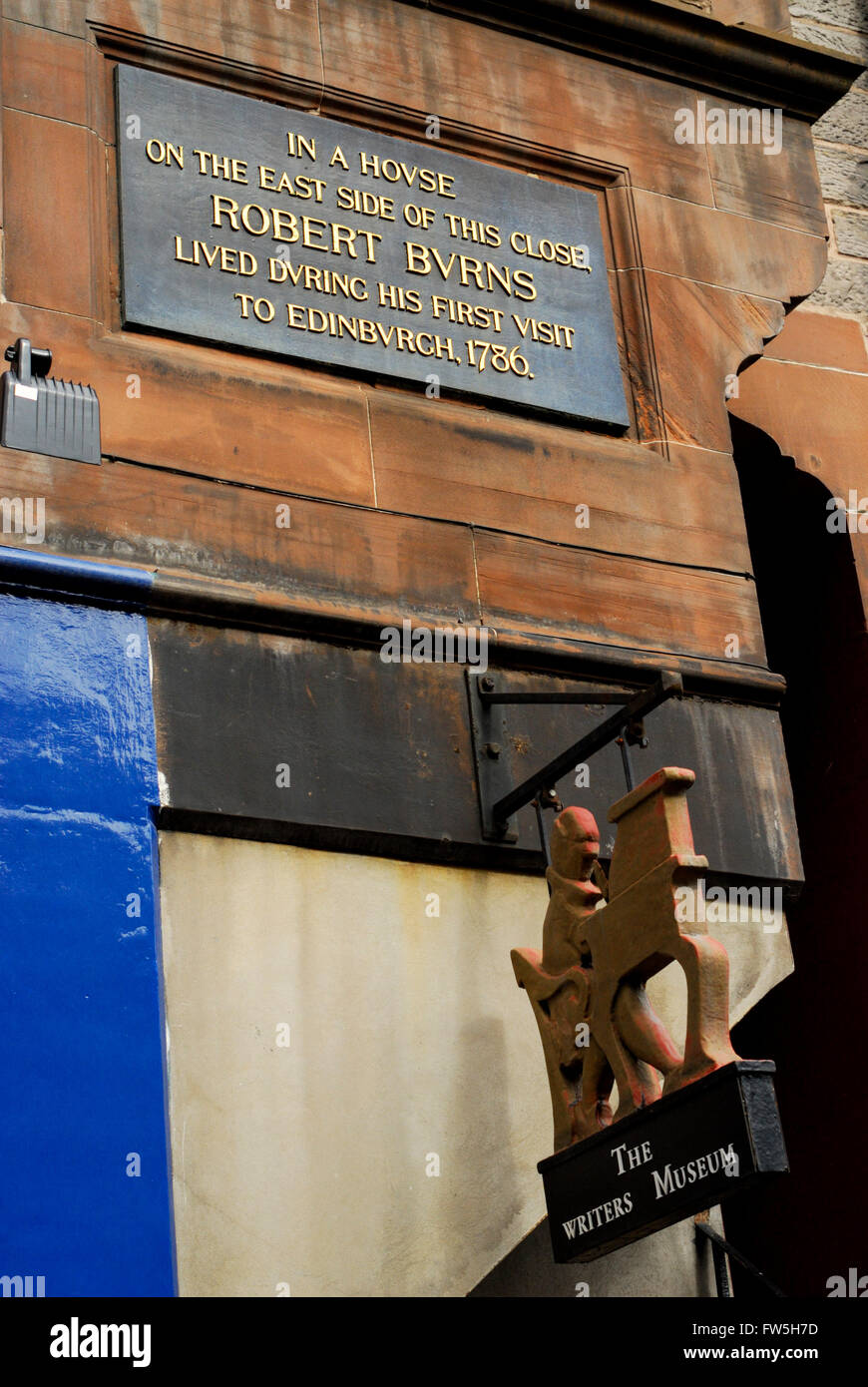 Haus von Robert Rabbie Burns, schottischer Dichter, auf der Royal Mile, Edinburgh, jetzt Writers' Museum Stockfoto