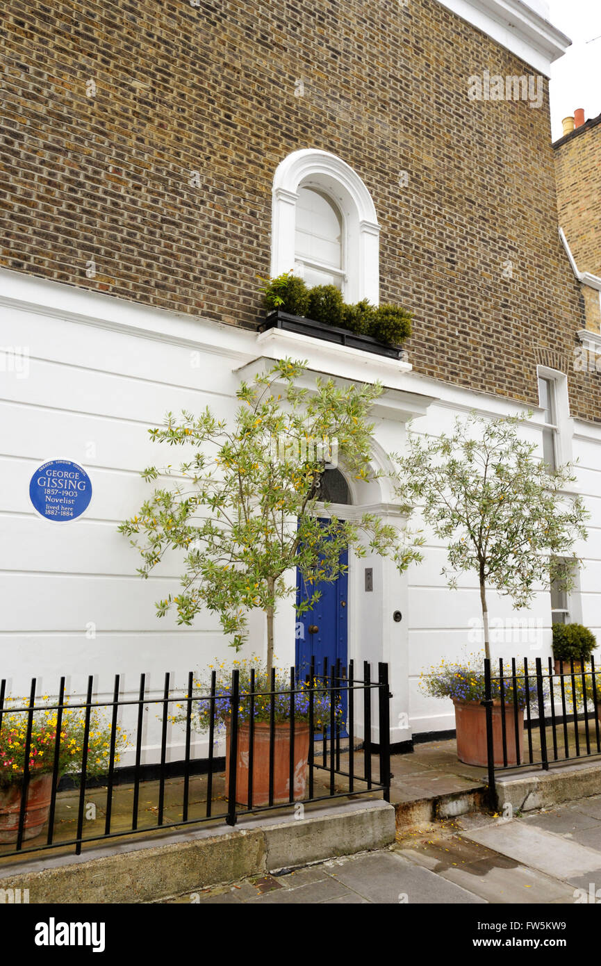 George Gissing Haus, Schriftsteller (1857-1903). Phene Street, Chelsea, London; blaue Plakette; Frühe Kritiker von Dickens. Stockfoto