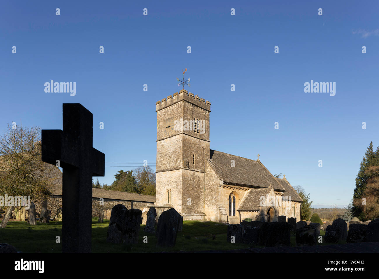 St Peter Kirche, Farmington, Gloucestershire, England, UK Stockfoto
