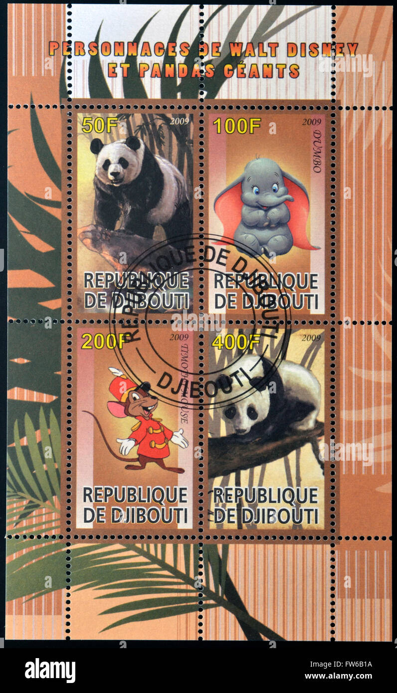 Dschibuti - CIRCA 2009: Briefmarken gedruckt in Dschibuti widmet sich die Figuren von Walt Disney und riesige Pandas, ca. 2009 Stockfoto
